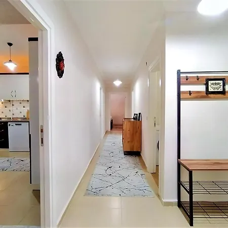 Spacious And Cozy In Muratpasa Apartament